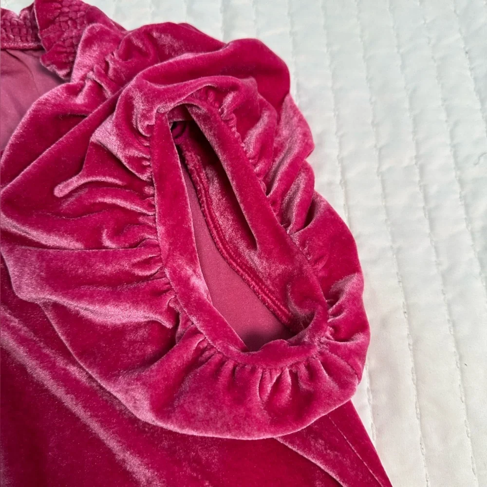 Free People Fuchsia Crop Top Terese Velvet Shorts Puff Sleeve Keyhole Tie Neck - Picture 12 of 16